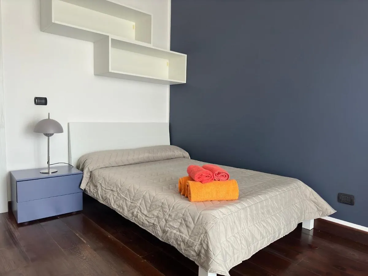 Διαμέρισμα Cconforthotels Appartamento Skyline Μπάρι Ιταλία
